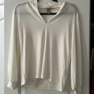 H&M Comfortable Long Sleeve Cream Top